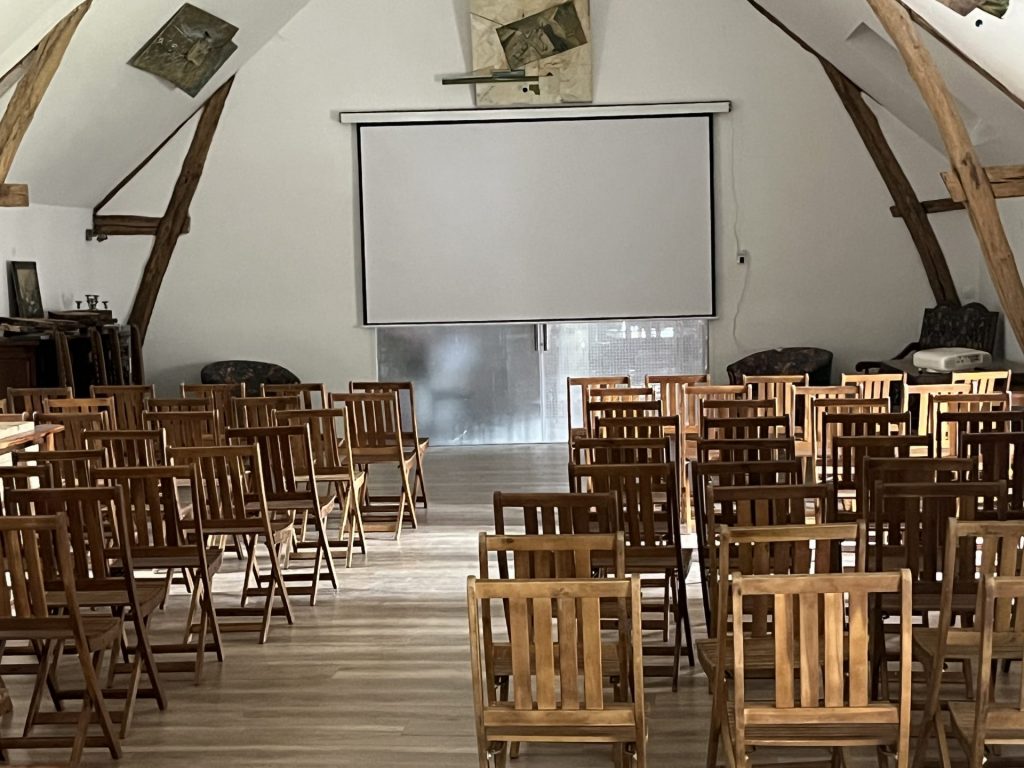 salle 2 ferme historique jean de la fontaine