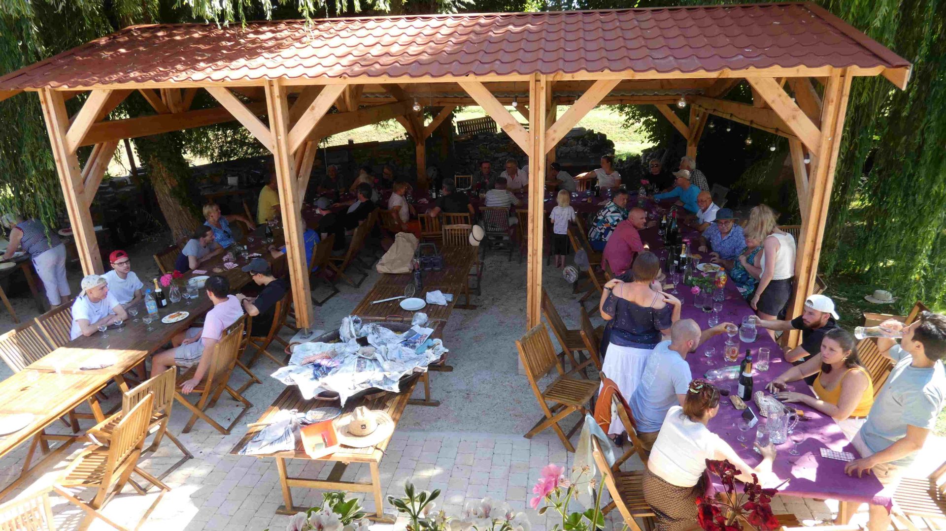 vue extérieur terrasse ferme tueterie