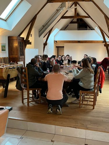 Atelier sapiens moderne Nos Conférences Interactives Des moments dynamiques et accessibles à tous pour comprendre, rire et agir.