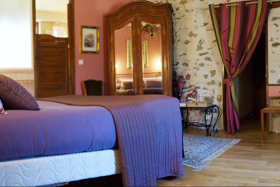 Chambre le chêne et le roseau ferme historique Jean de la Fontaine